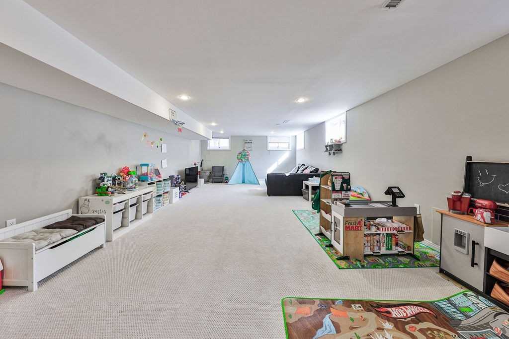 502 Sherin Dr