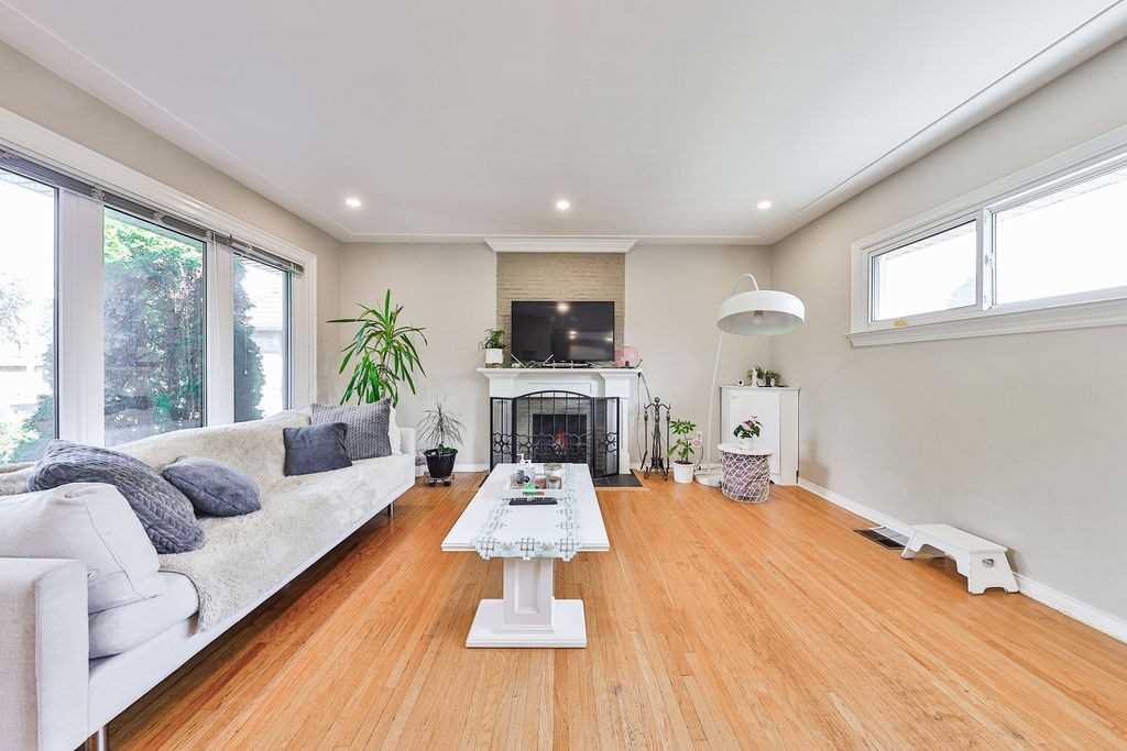 502 Sherin Dr