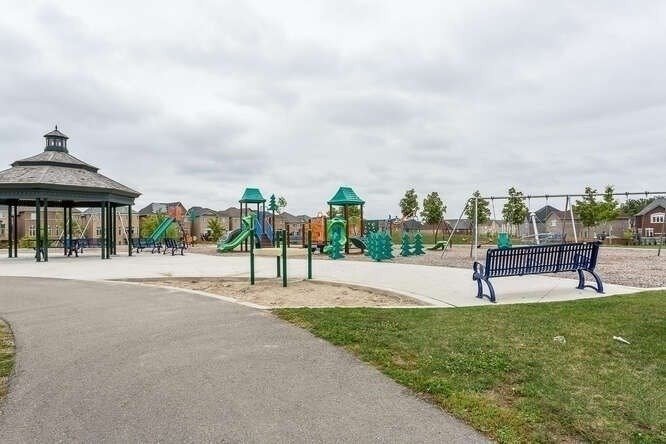 1 Beckenrose Crt, #13