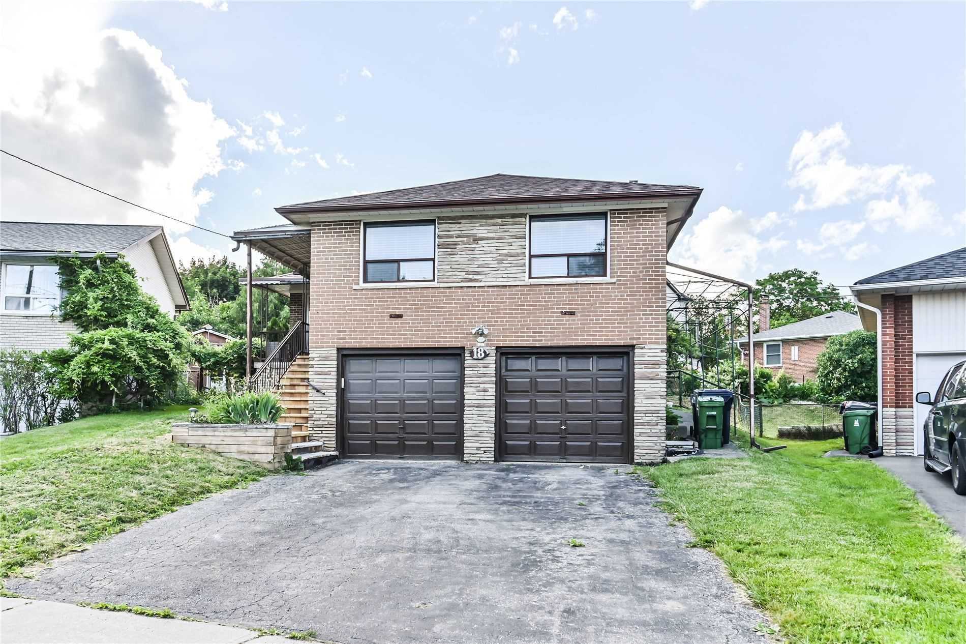 18 Brancaster Crt