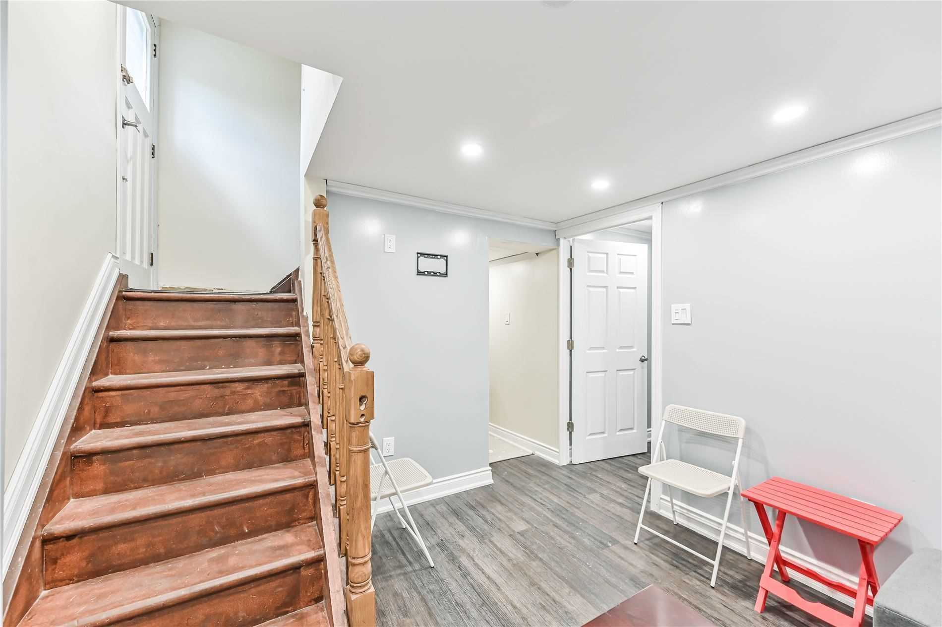 18 Brancaster Crt