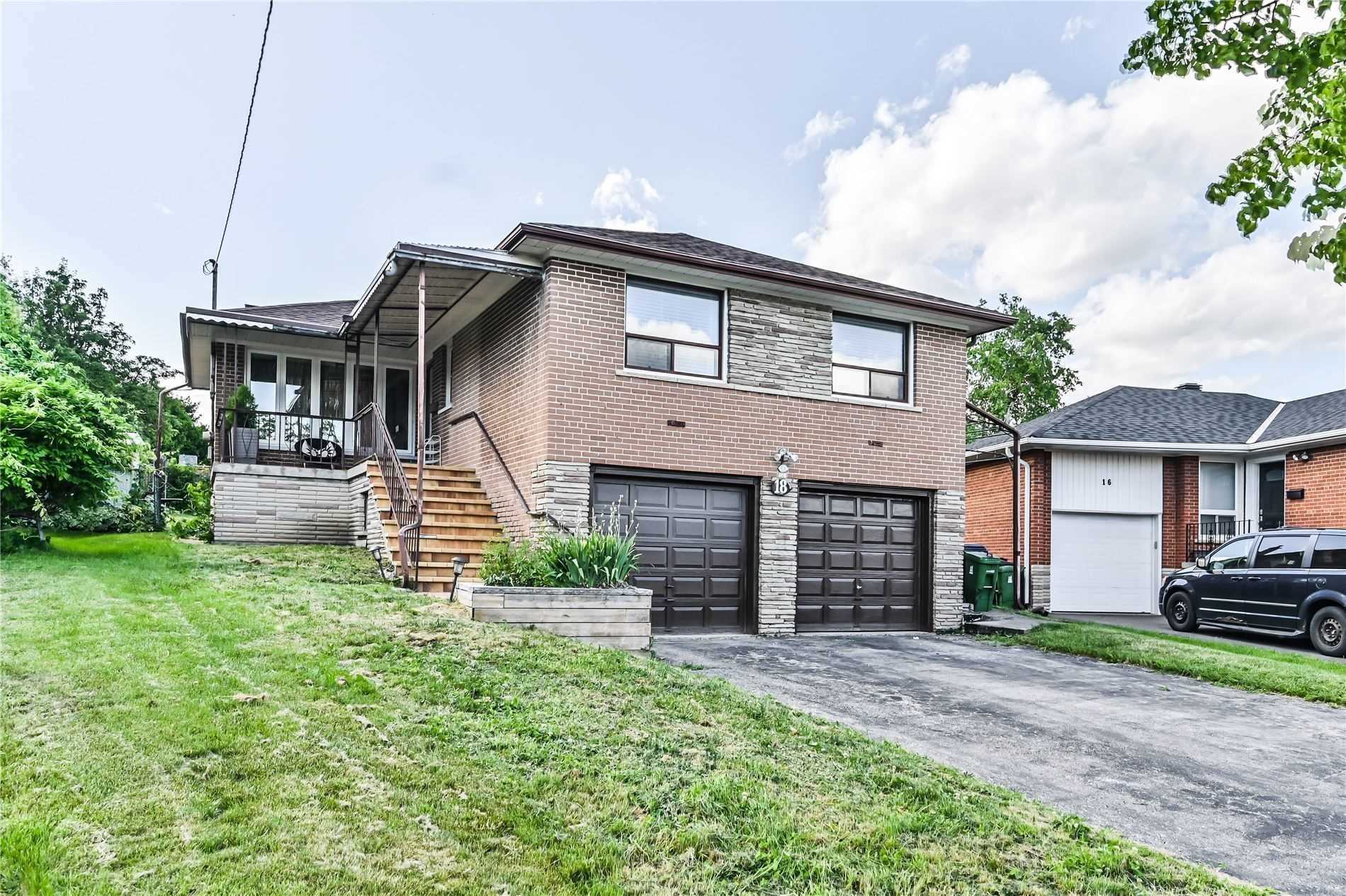 18 Brancaster Crt