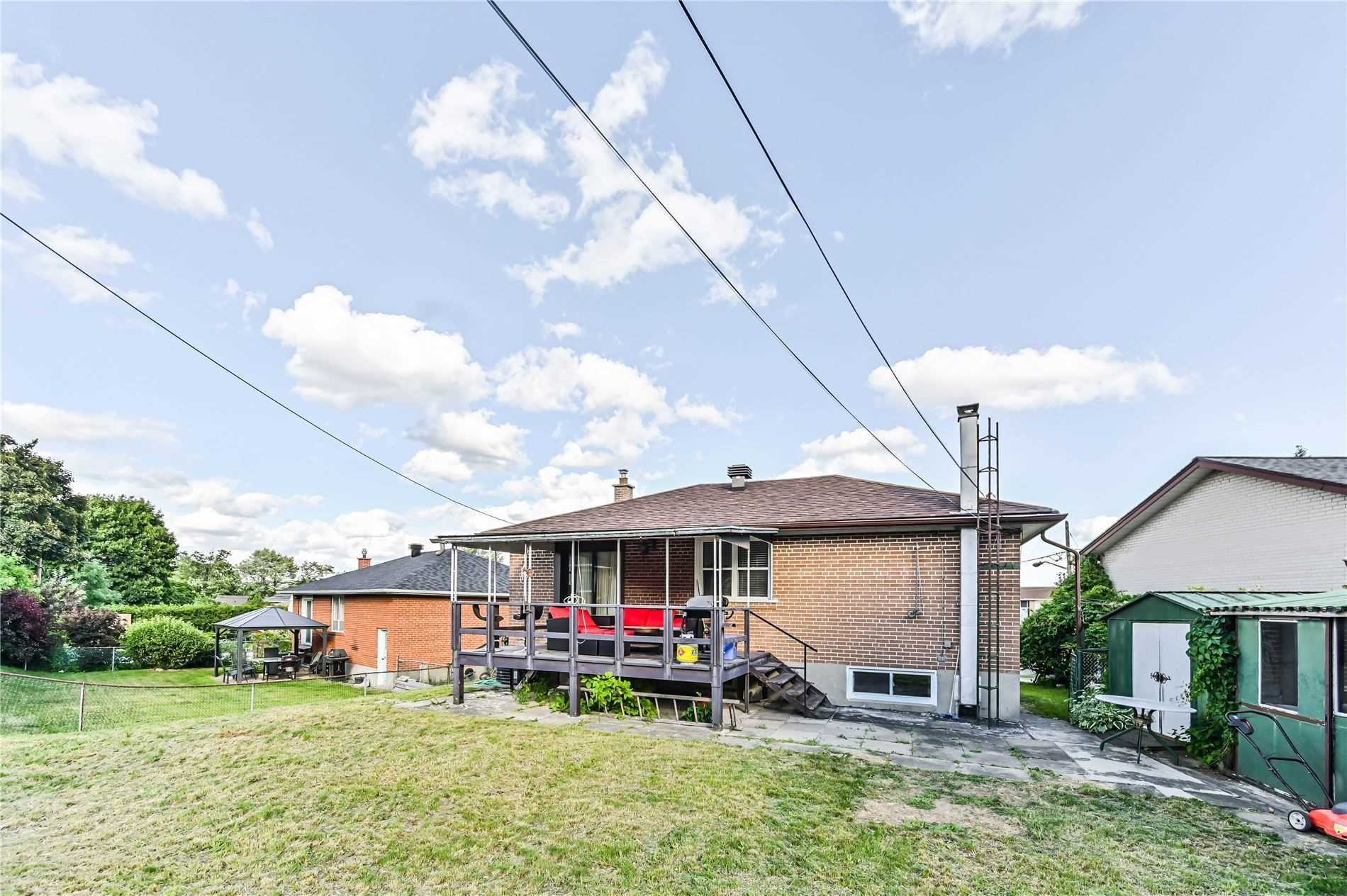 18 Brancaster Crt