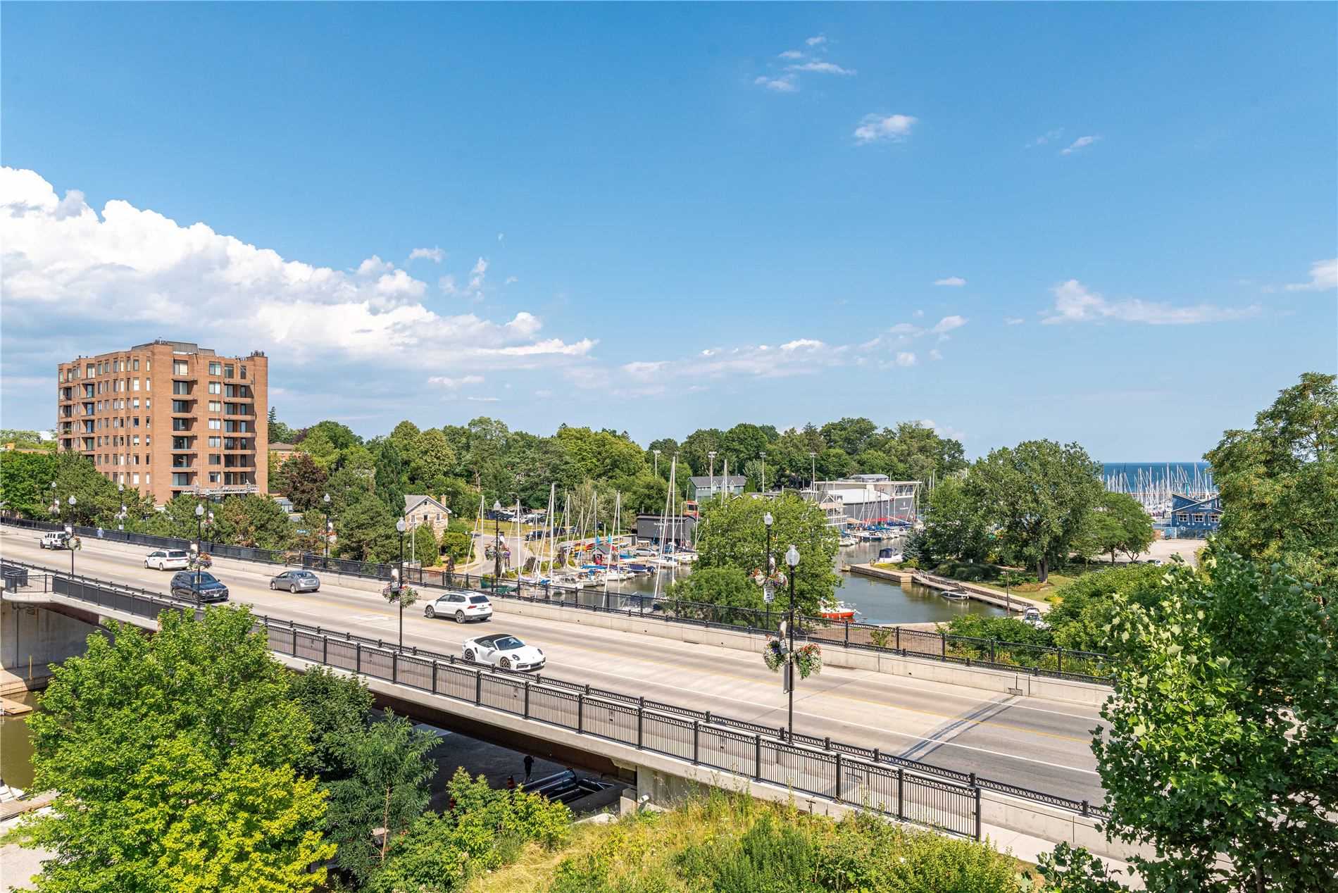 111 Forsythe St, #401