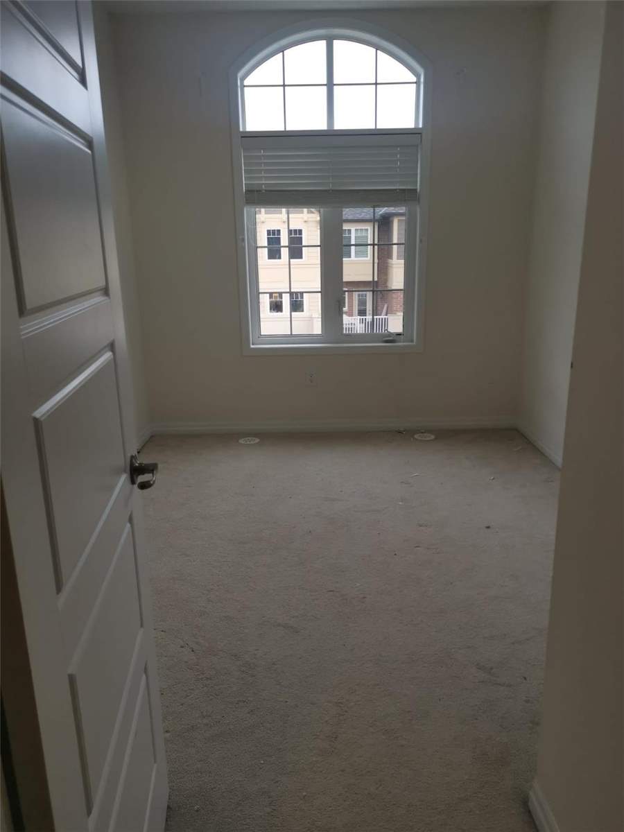 335 Ellen Davidson Dr