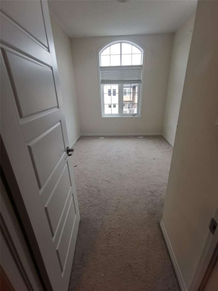 335 Ellen Davidson Dr