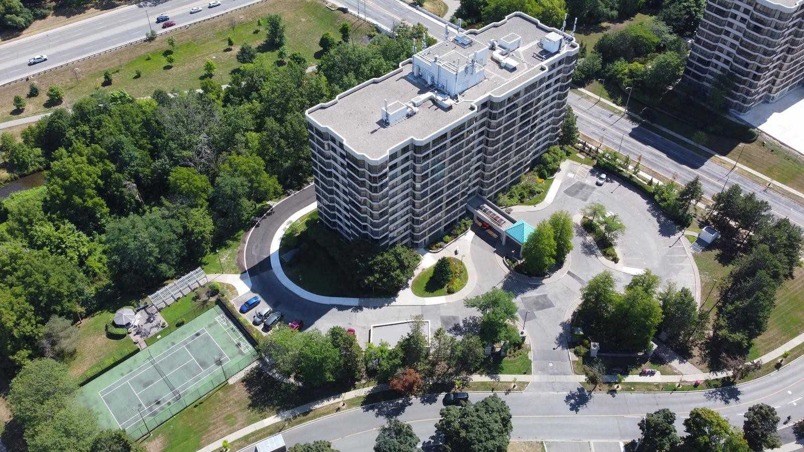 310 Mill St S, #1004