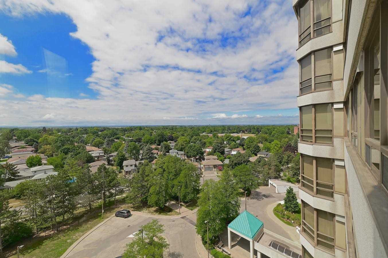 310 Mill St S, #1004
