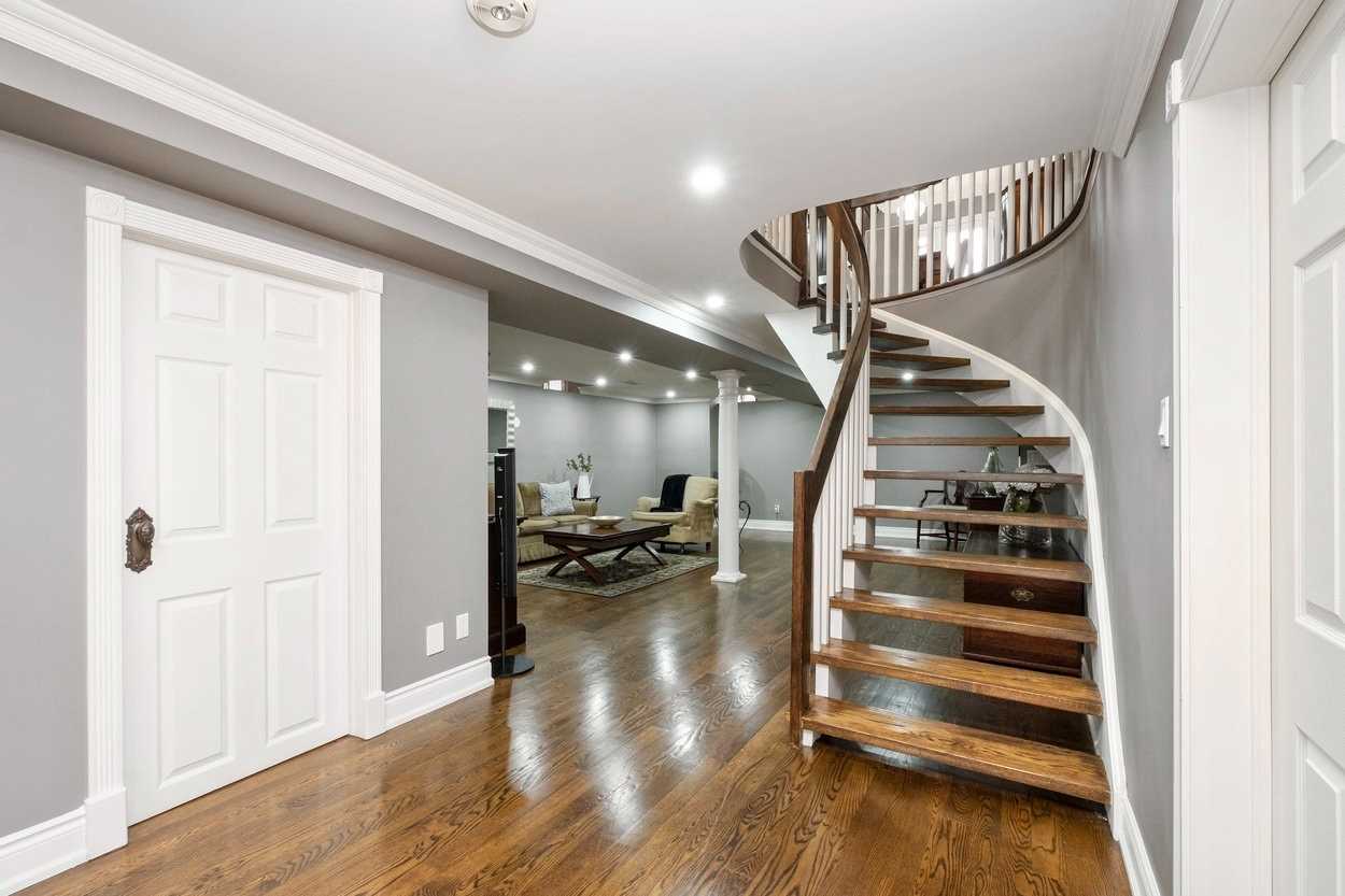 Listing W5720745 - Large Photo # 35