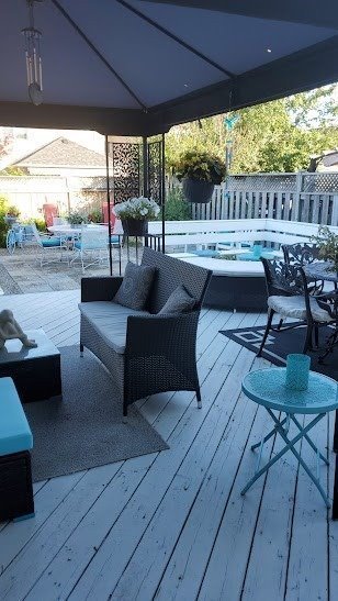13 Manorwood Crt
