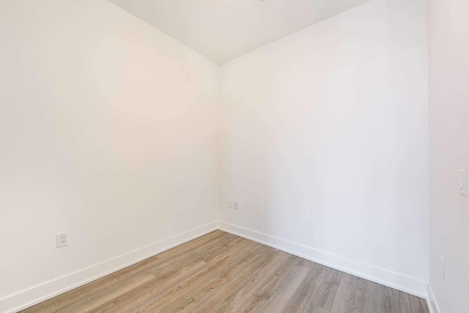 Listing W5721745 - Large Photo # 30