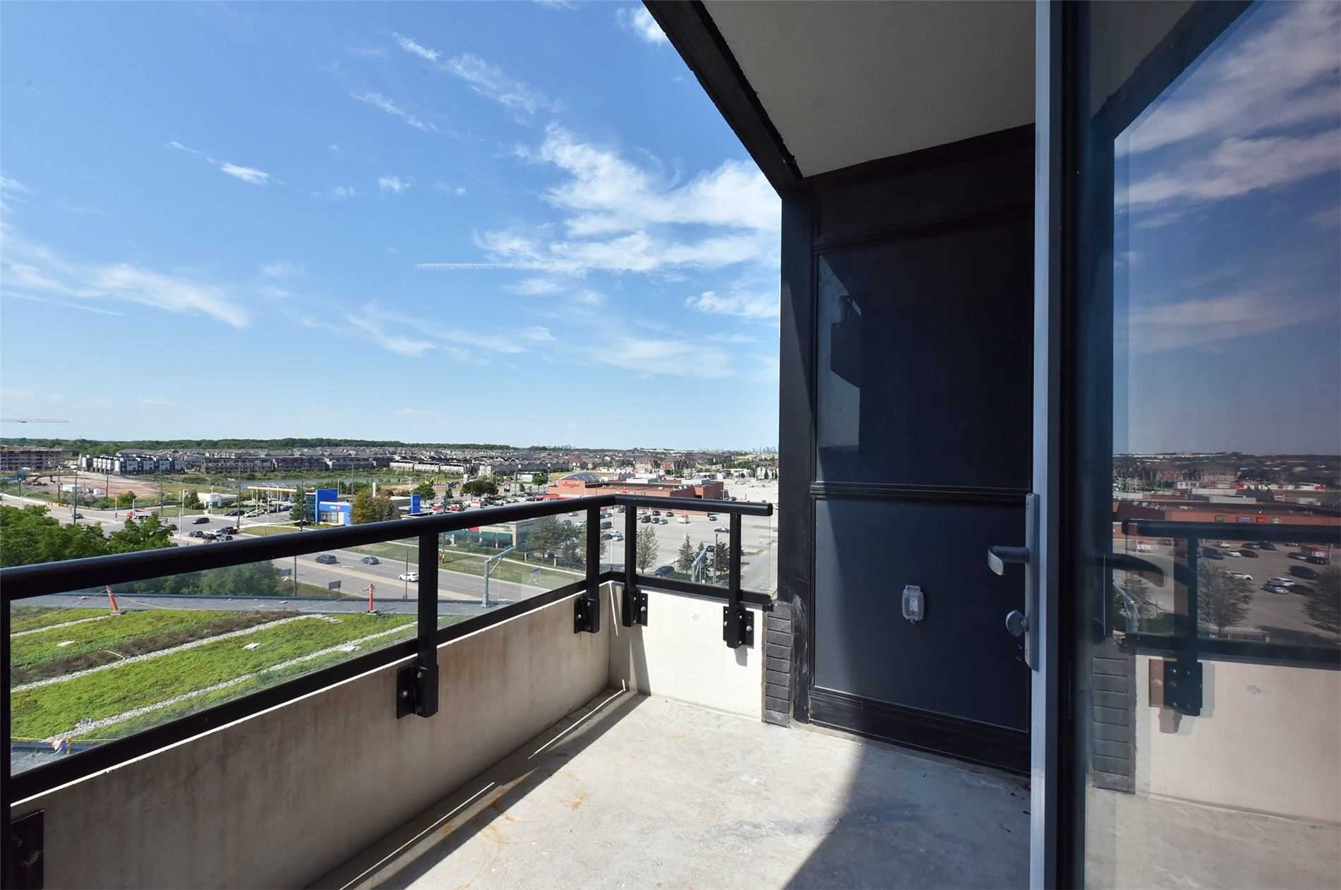 297 Oak Walk Dr, #706
