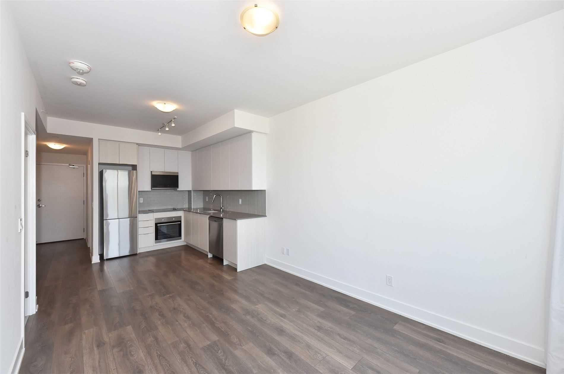 297 Oak Walk Dr, #706