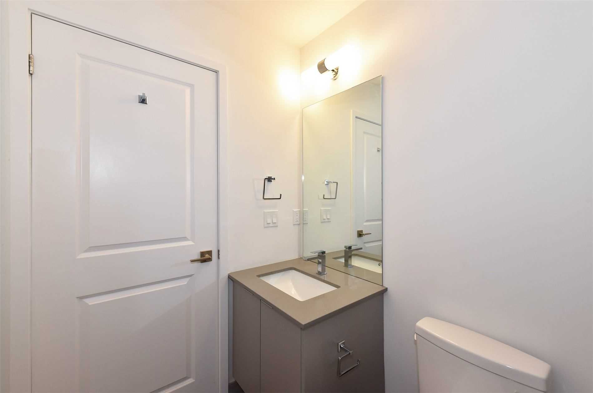 297 Oak Walk Dr, #706