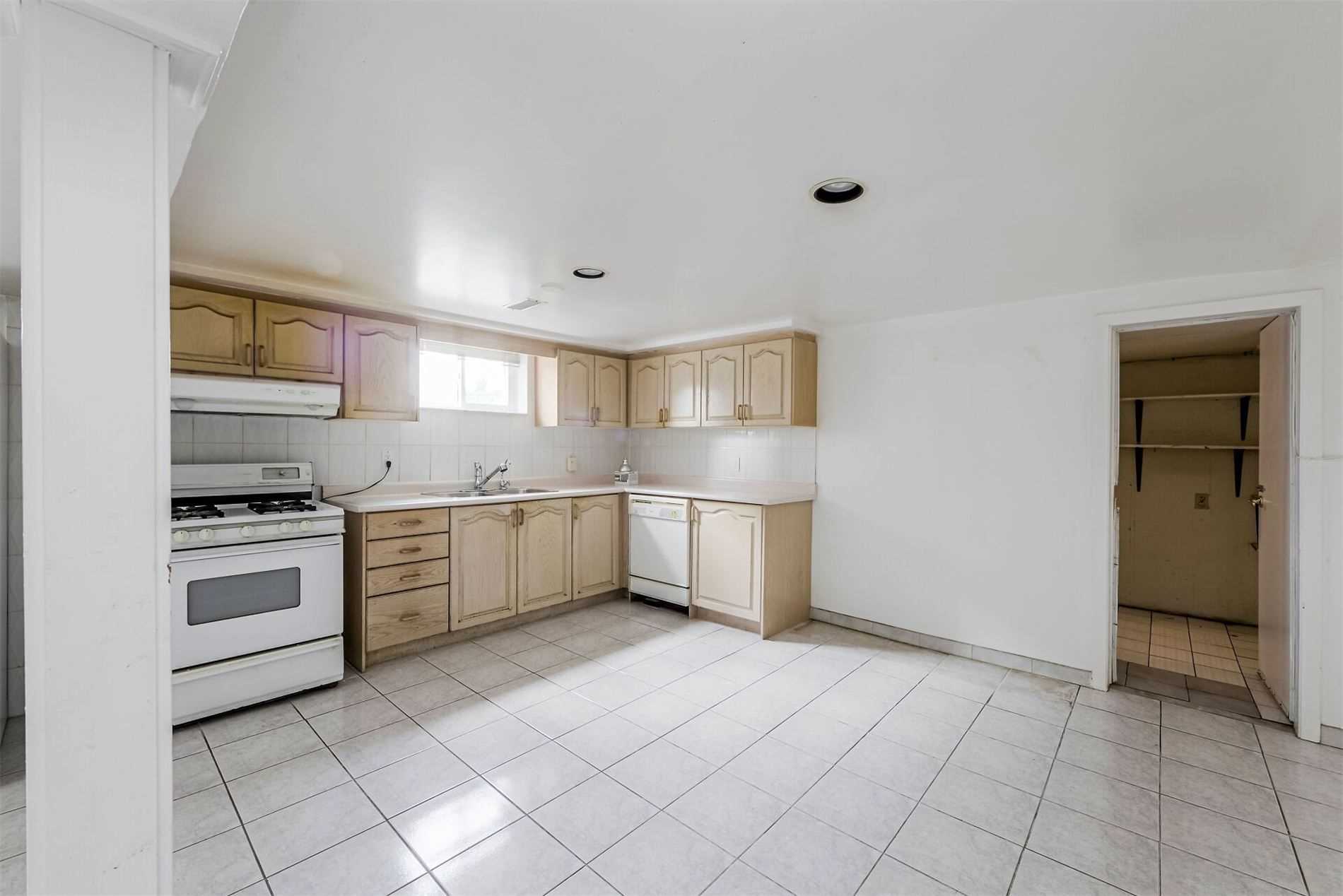 1 Dorsey Dr