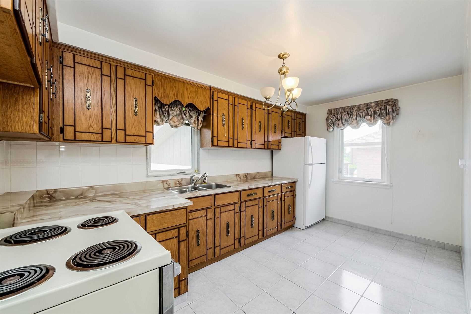 1 Dorsey Dr