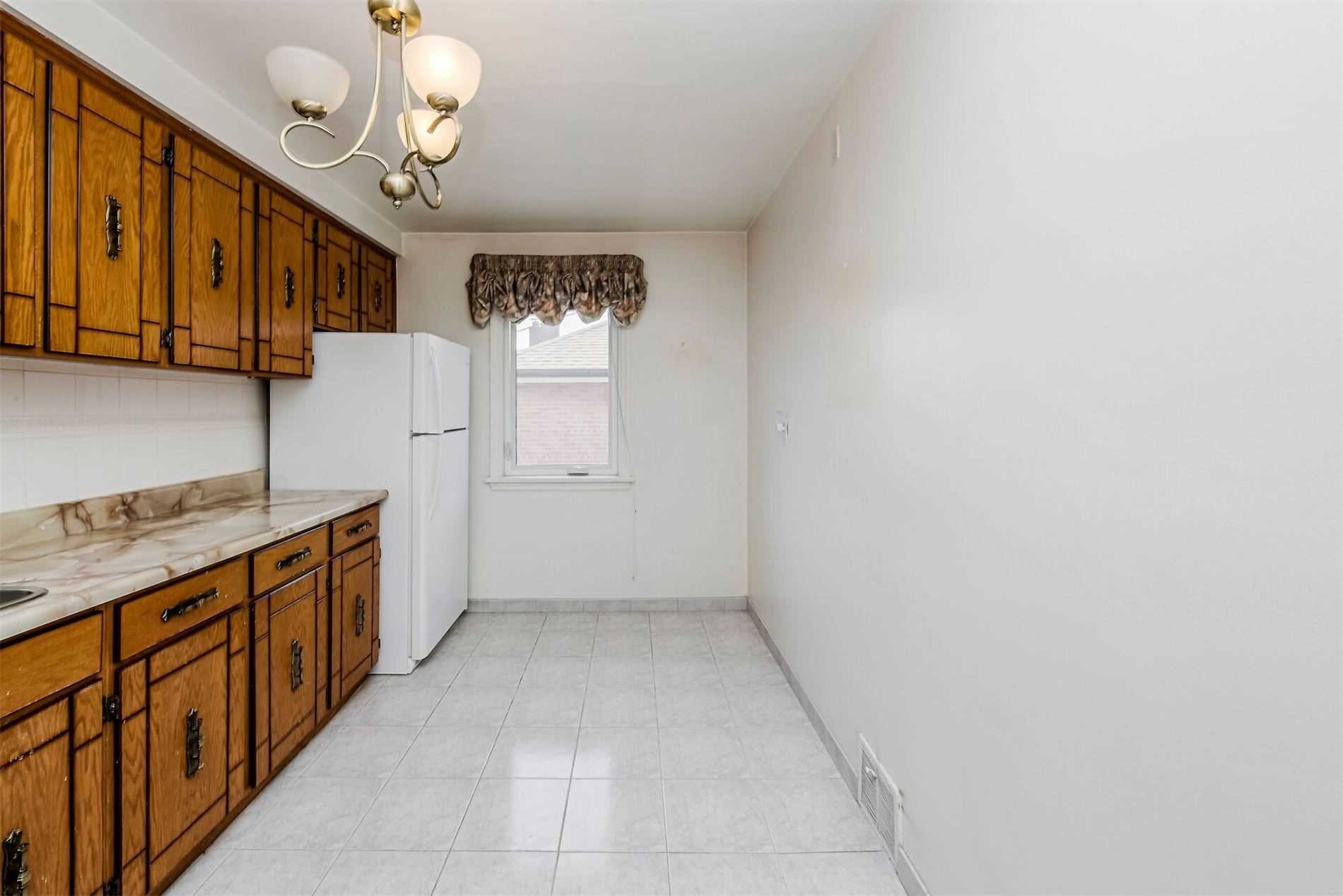 1 Dorsey Dr