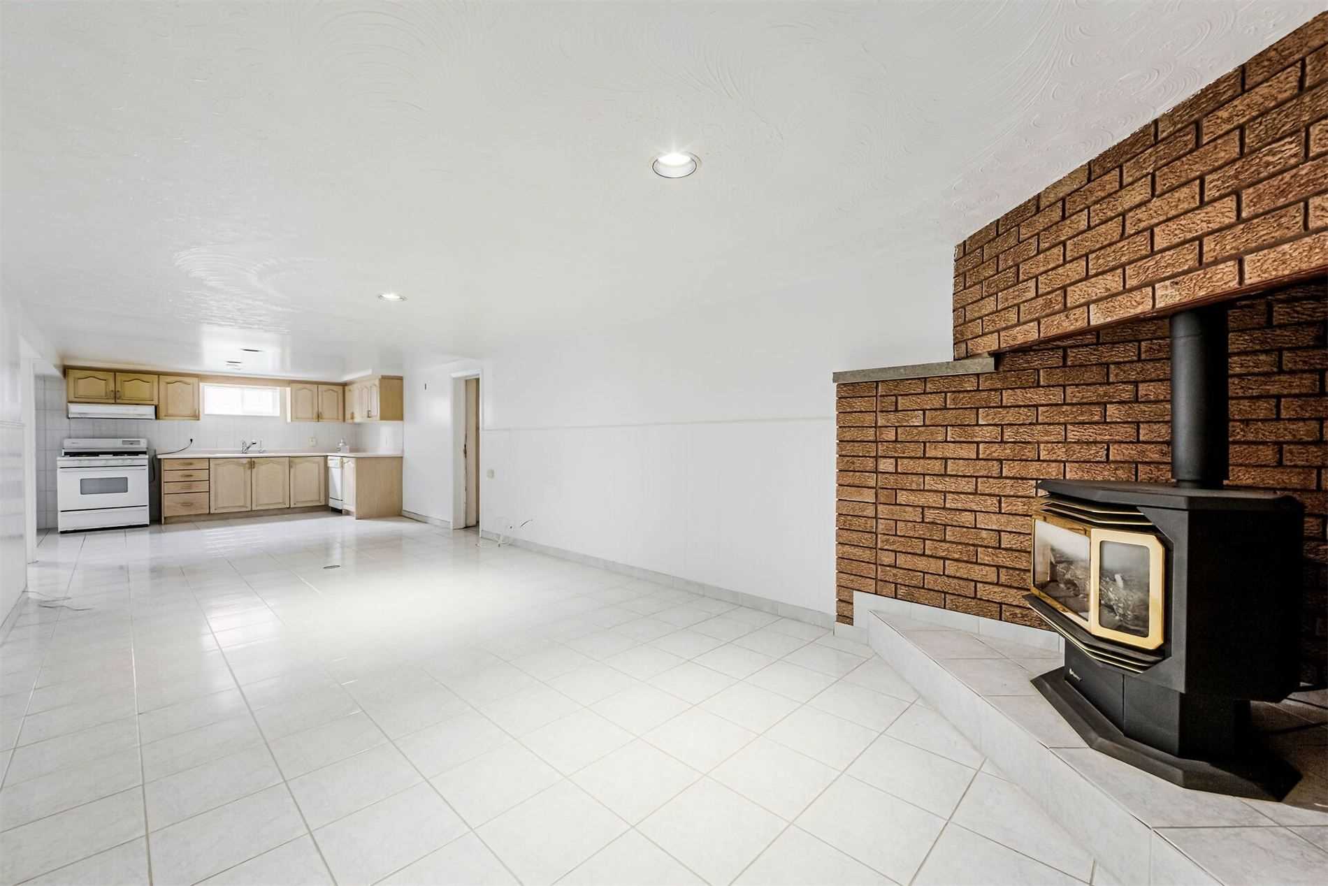 1 Dorsey Dr