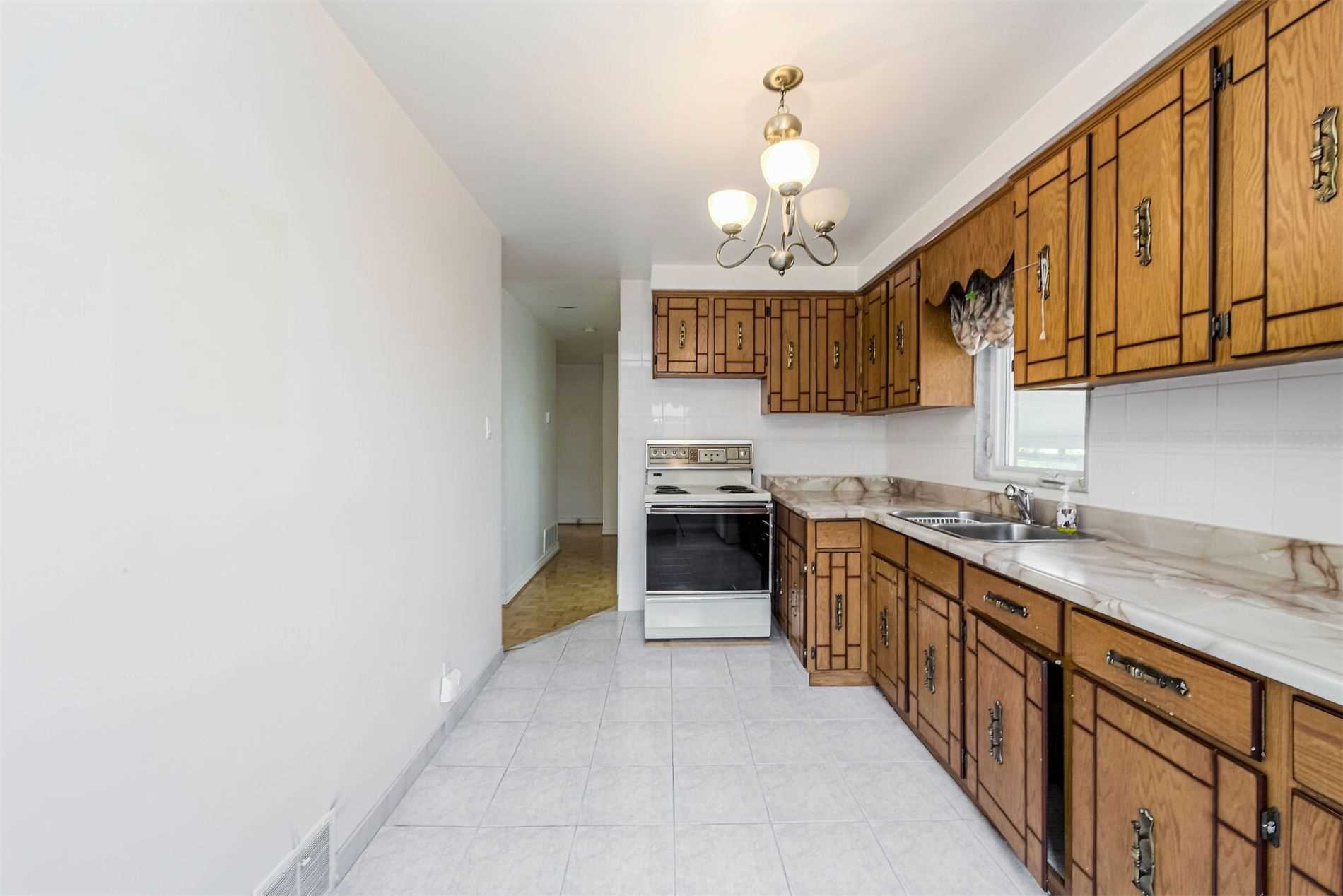 1 Dorsey Dr