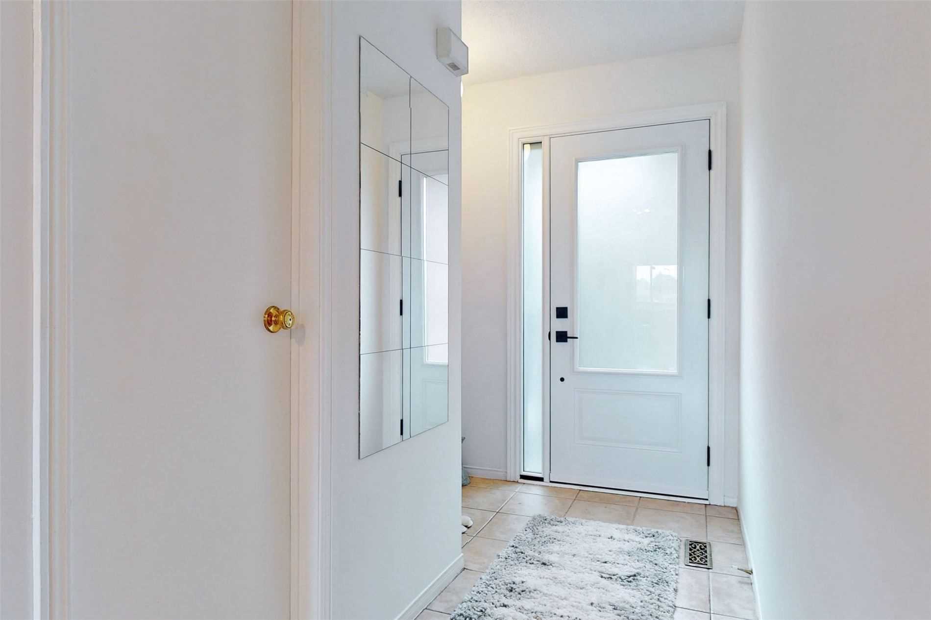 1176 Kelsey Crt, #20