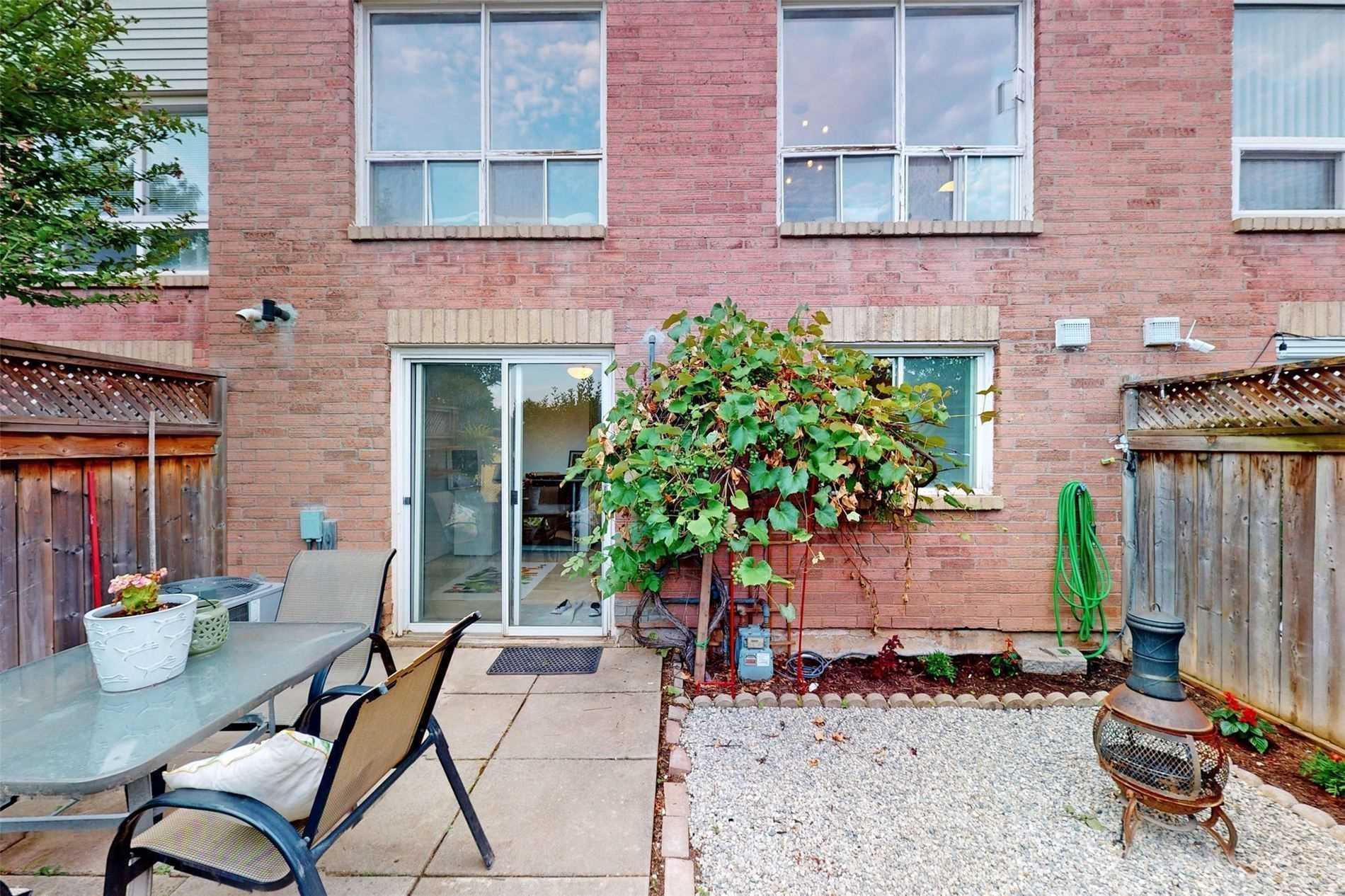1176 Kelsey Crt, #20