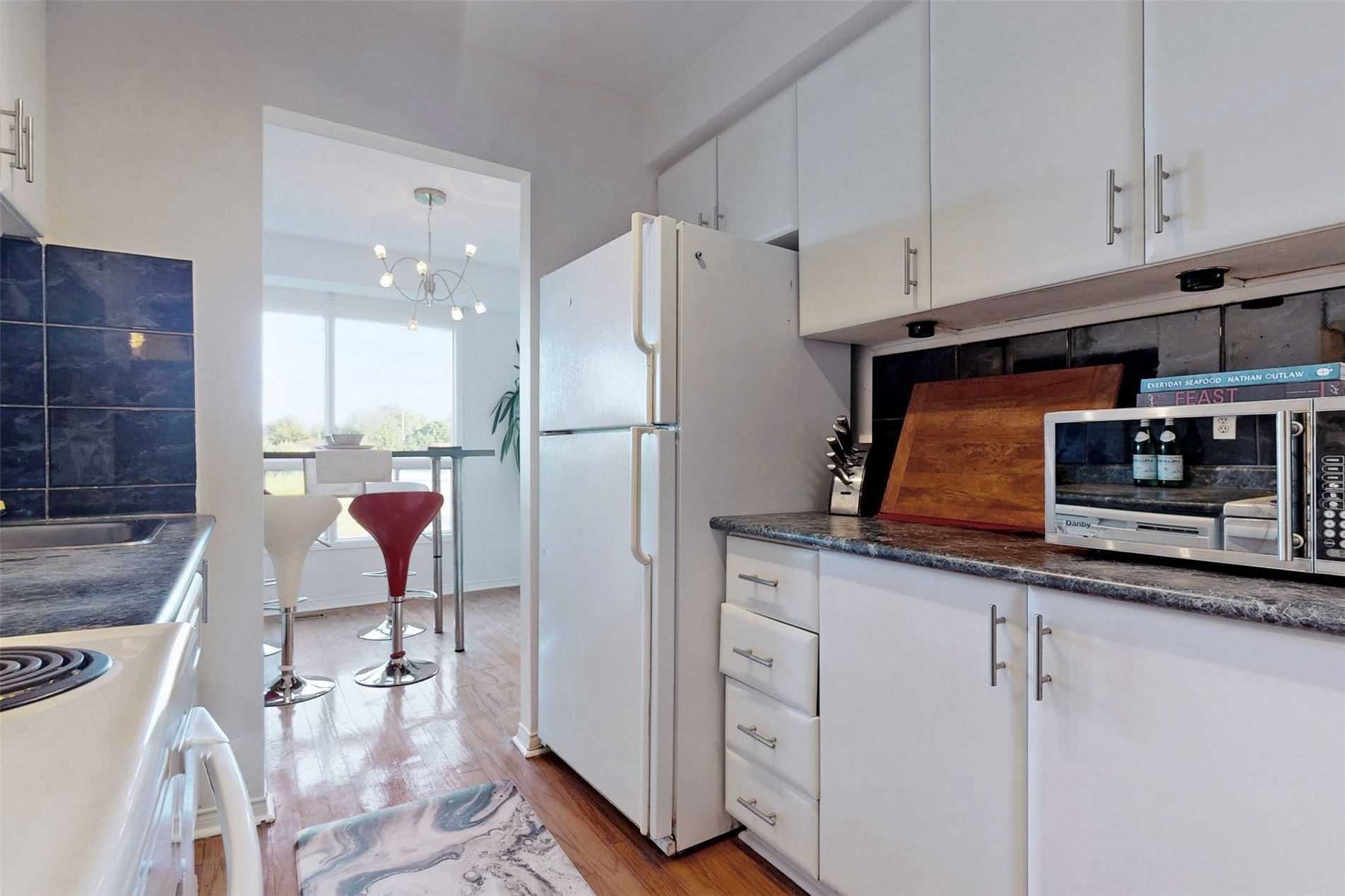 1176 Kelsey Crt, #20