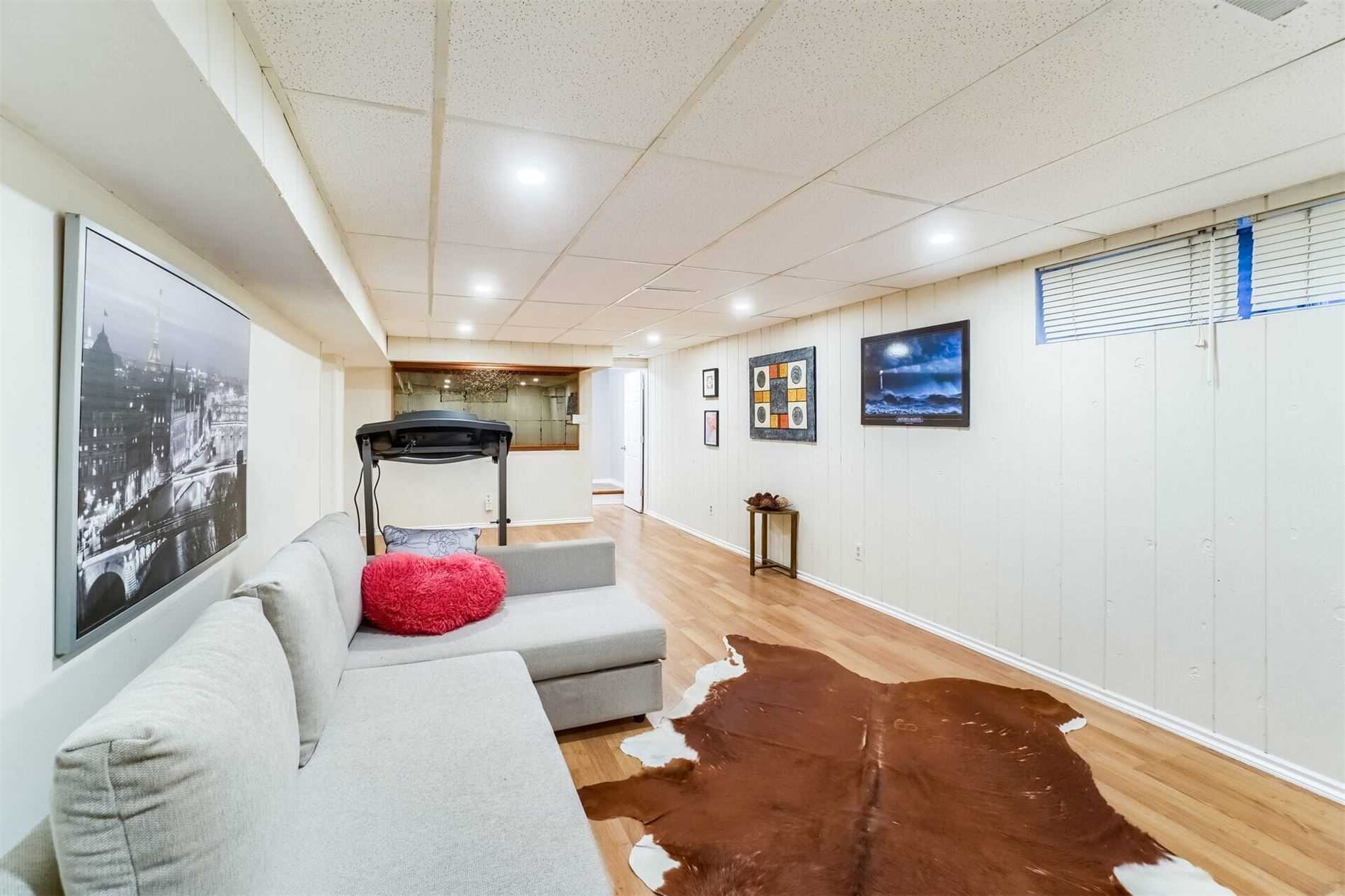 Listing W5727895 - Large Photo # 23