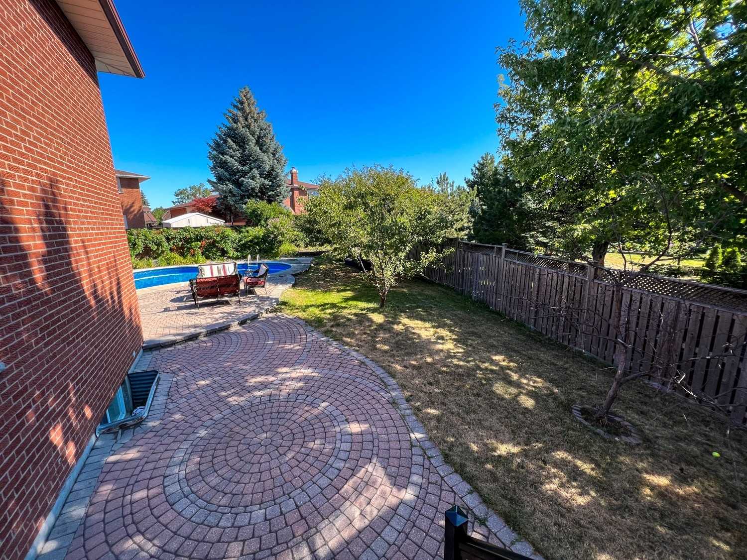 358 Janene Crt