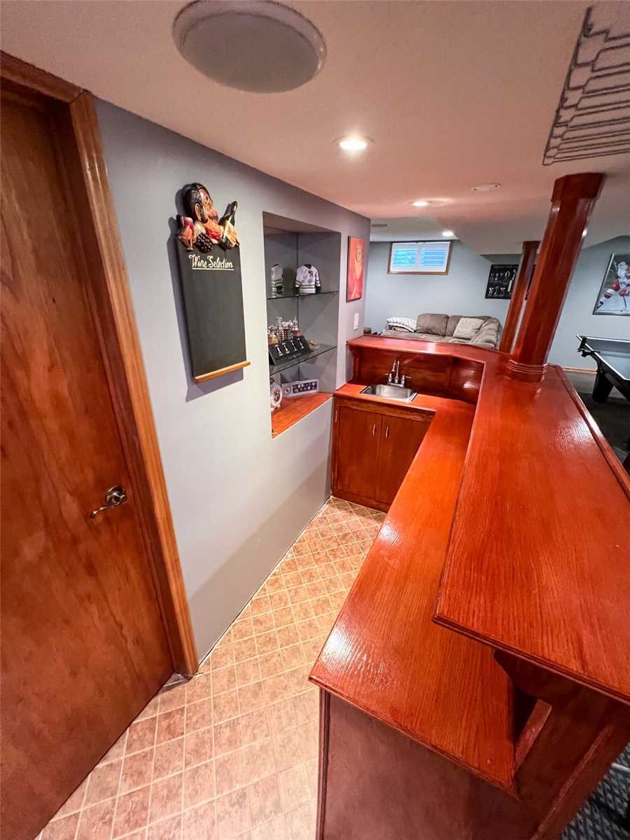 358 Janene Crt