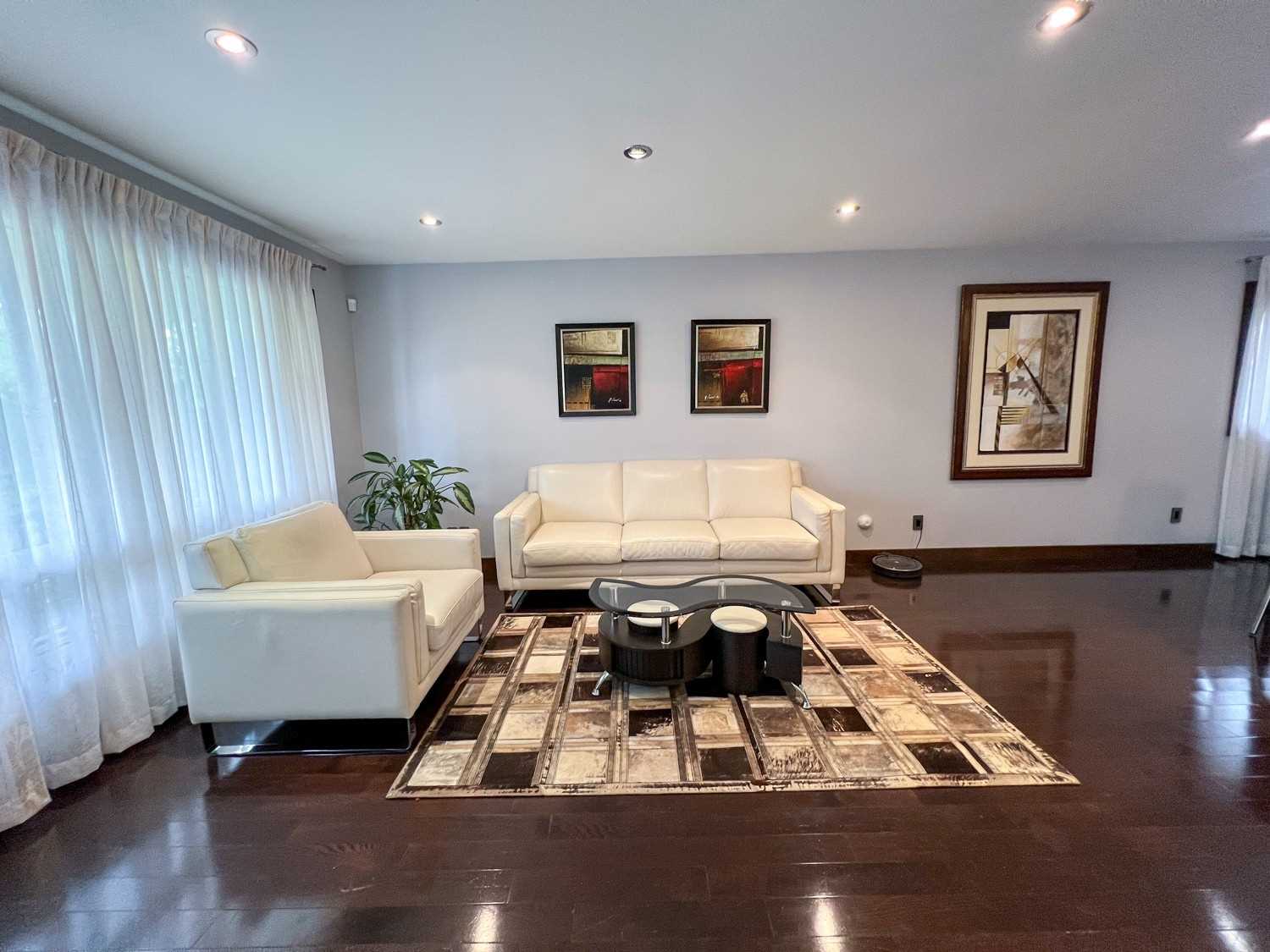 358 Janene Crt
