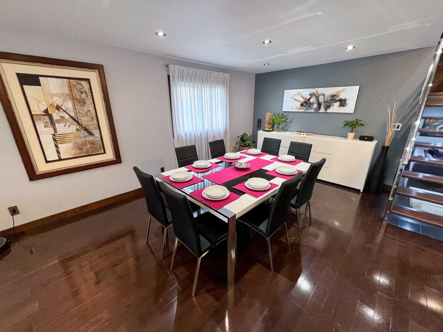 358 Janene Crt