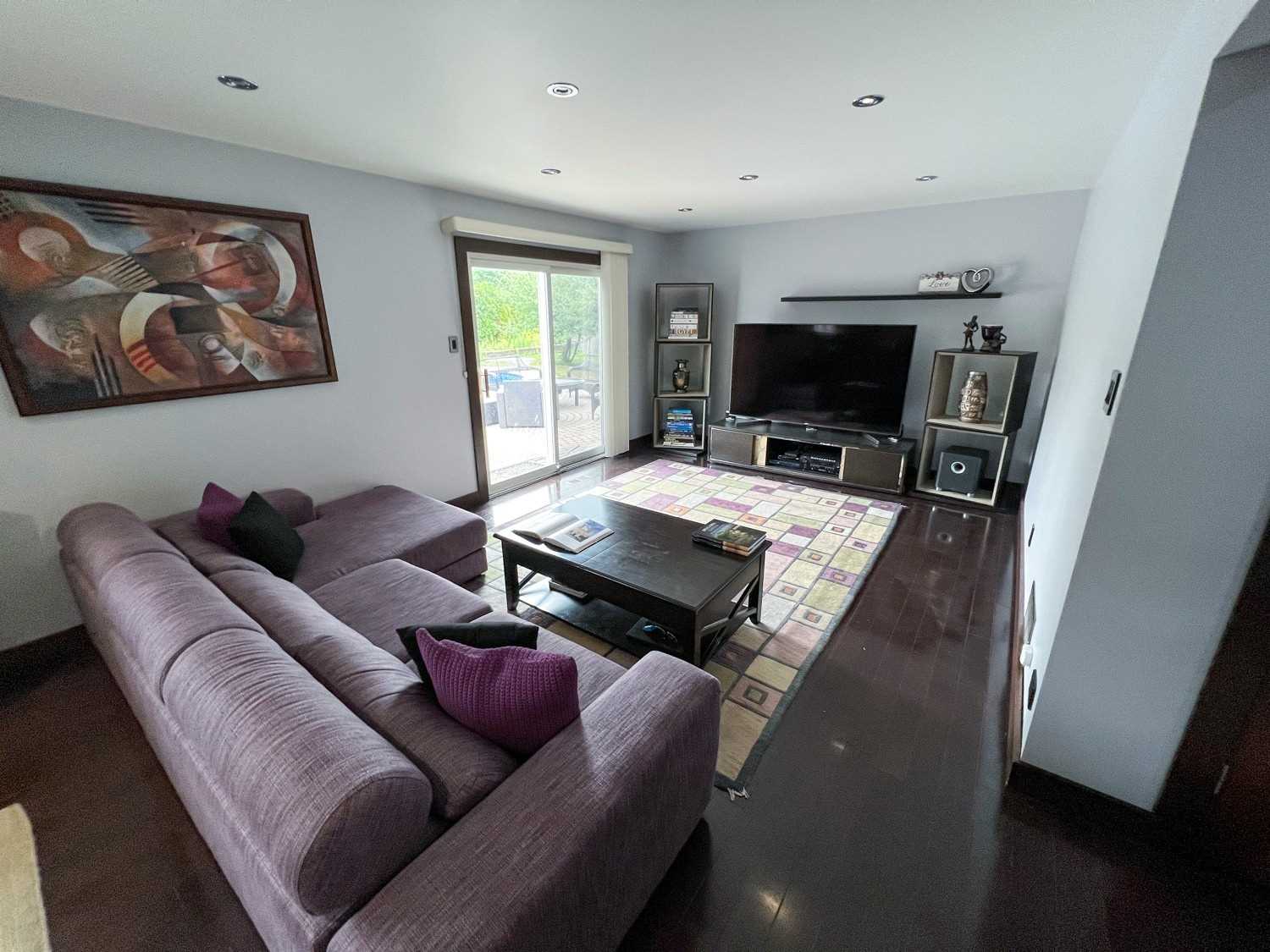 358 Janene Crt