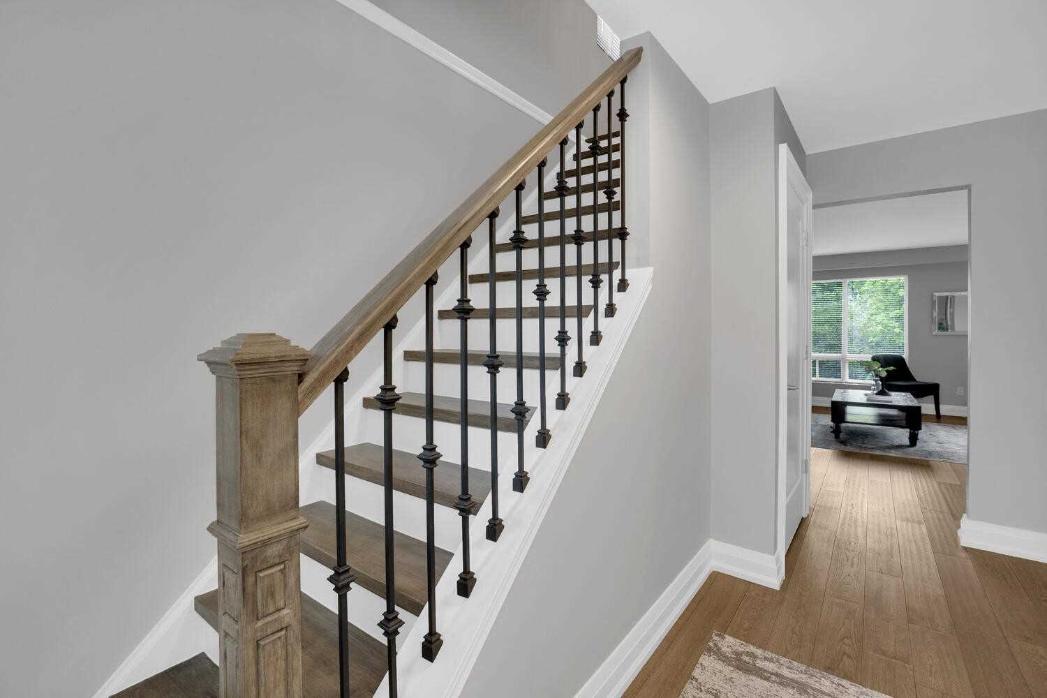 124 Ridgebank Crt