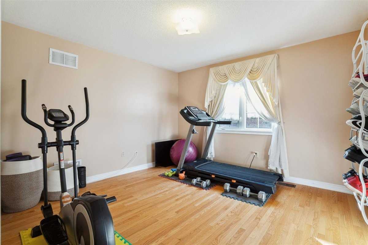 130 Thorndale Rd
