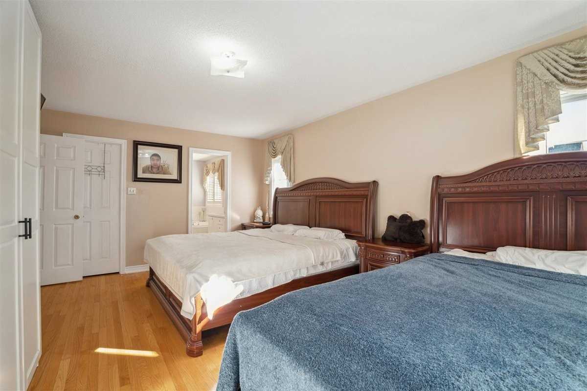 130 Thorndale Rd