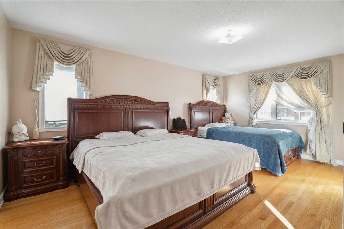 130 Thorndale Rd