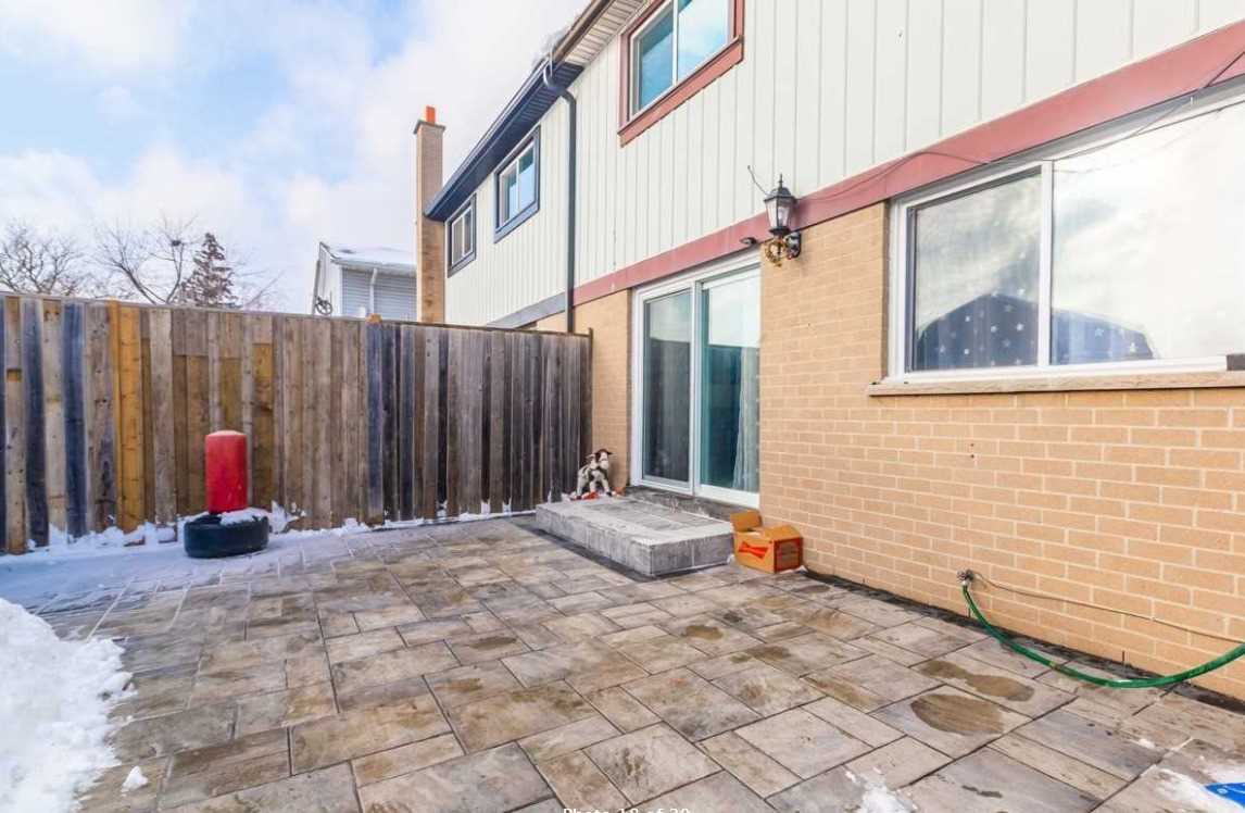 48 Jacobs Sq