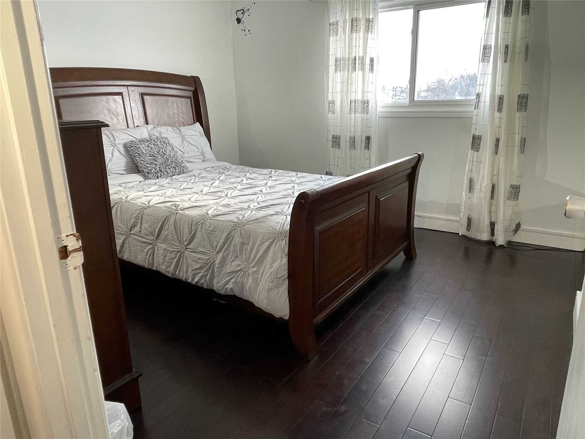 48 Jacobs Sq