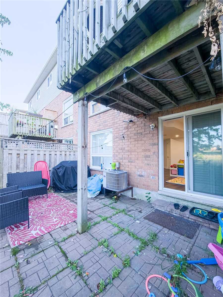 2229 Walkers Line, #28