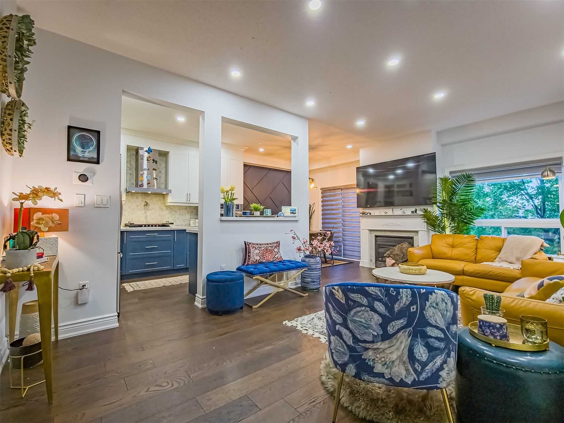 2229 Walkers Line, #28