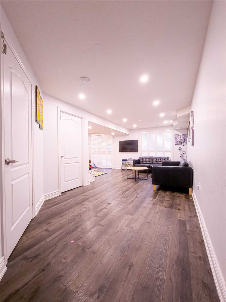 2229 Walkers Line, #28
