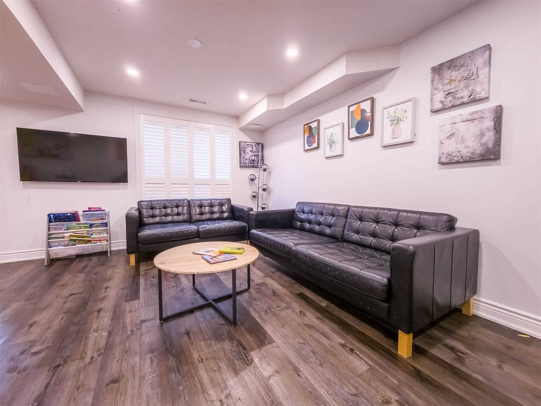 2229 Walkers Line, #28