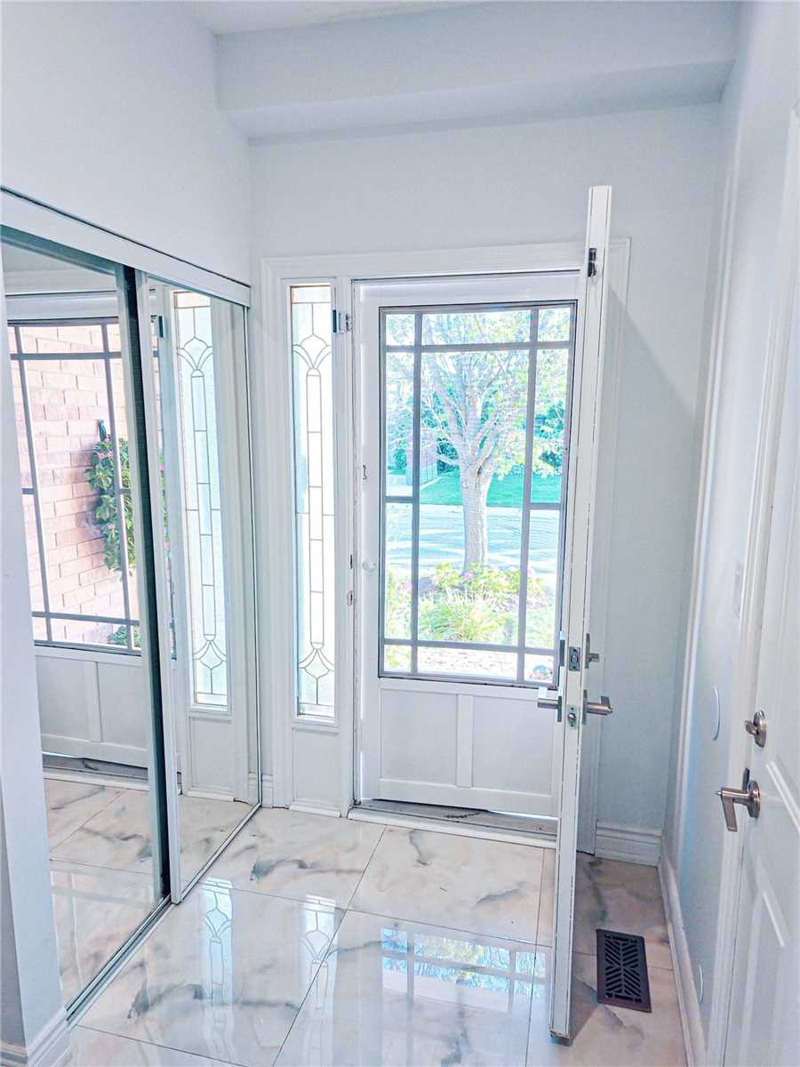 2229 Walkers Line, #28