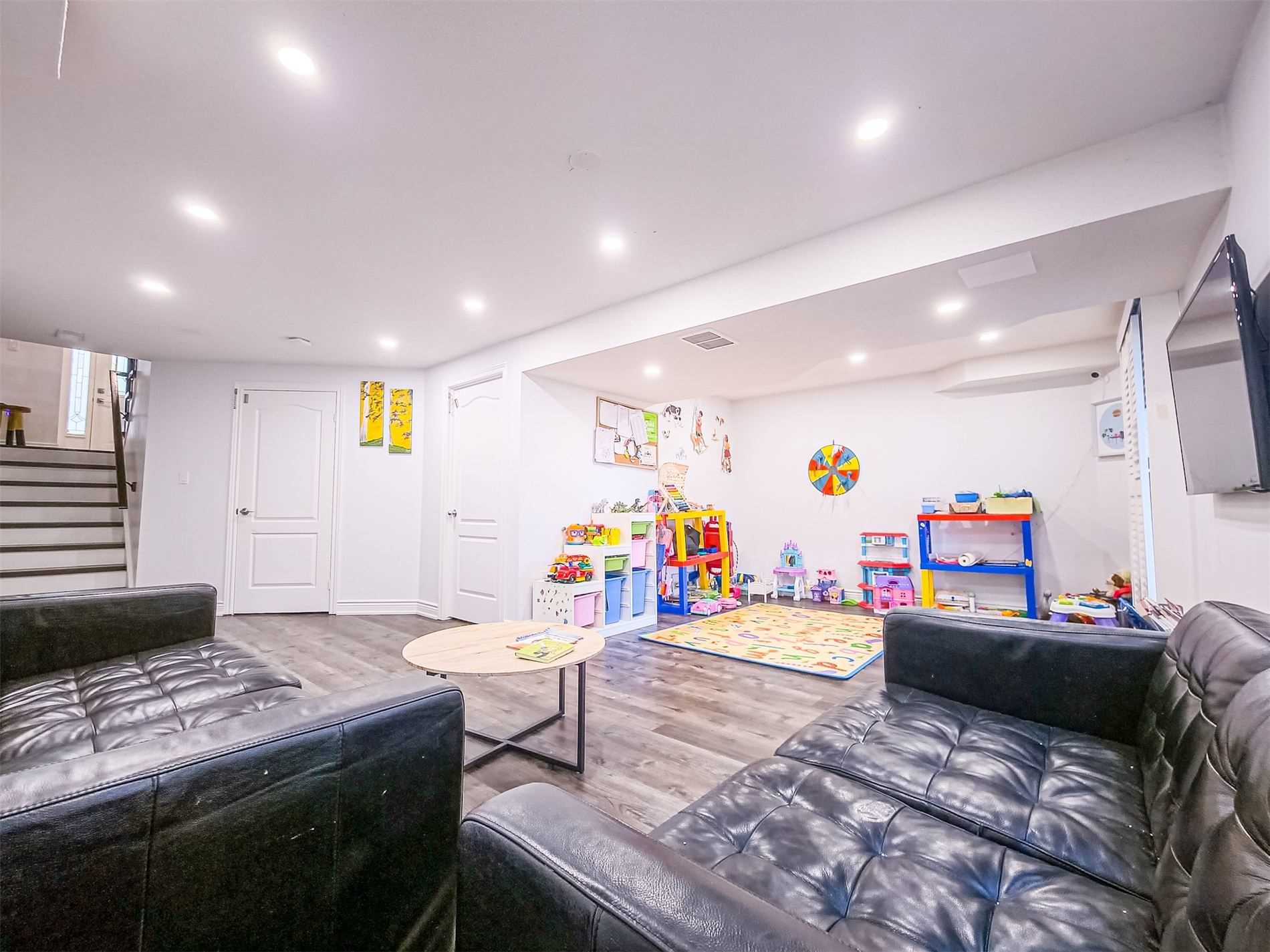 2229 Walkers Line, #28