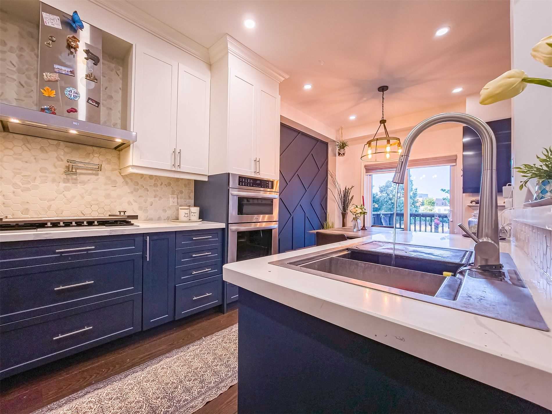 2229 Walkers Line, #28