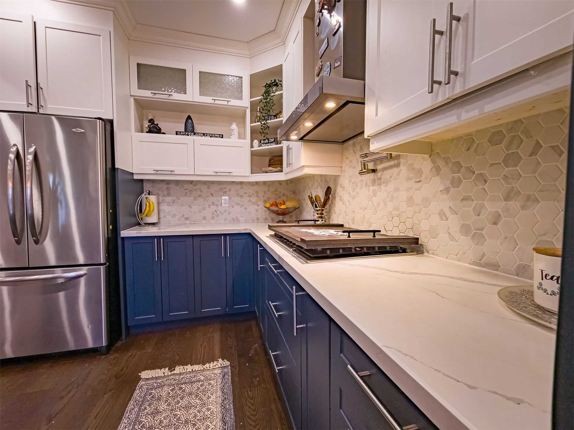 2229 Walkers Line, #28