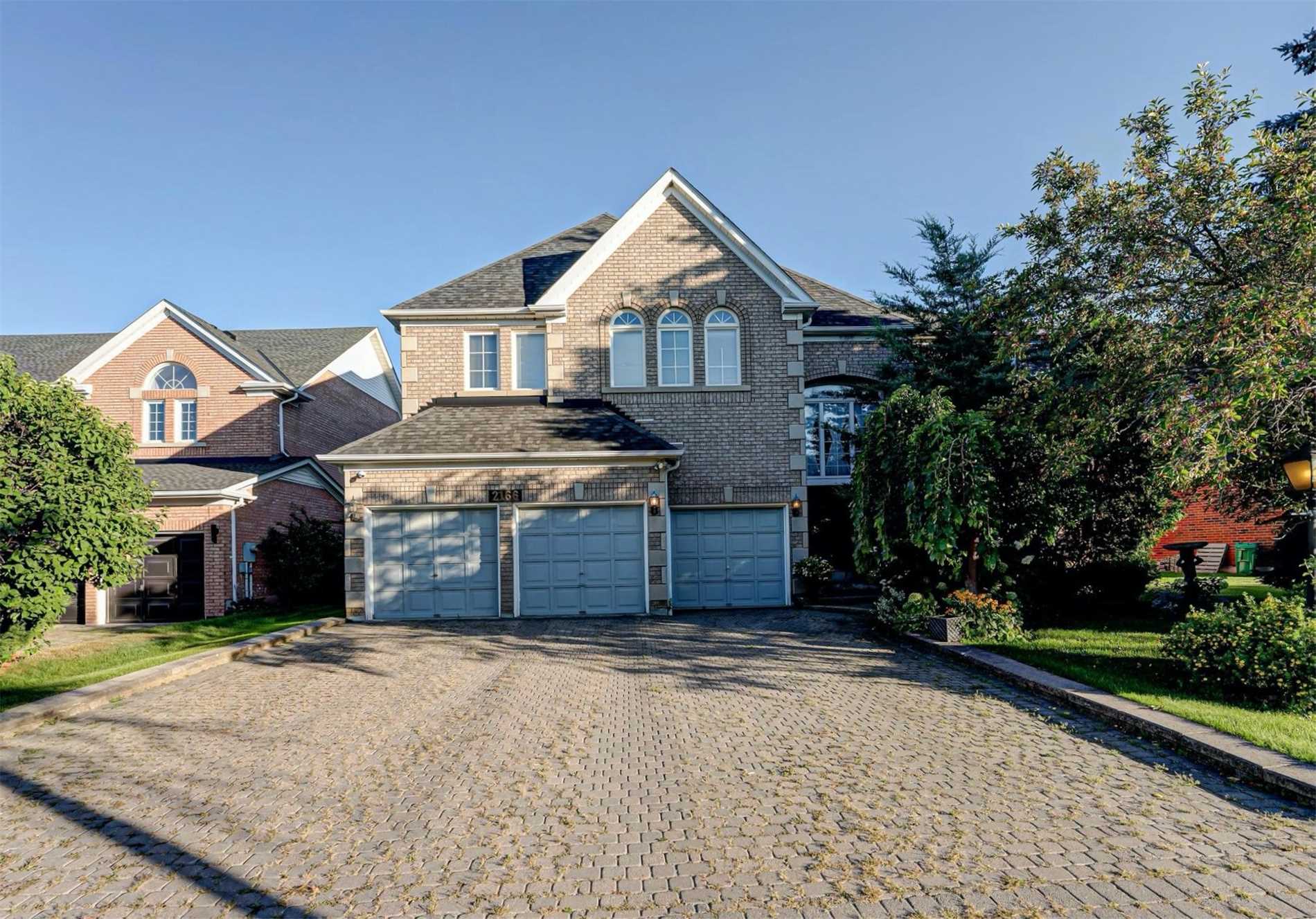 2166 Erin Centre Blvd