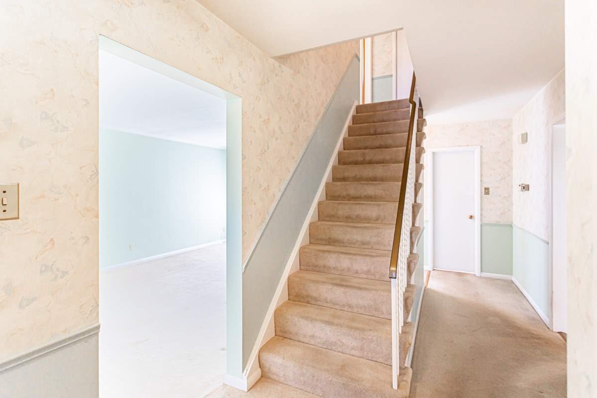 369 Swinburne Rd