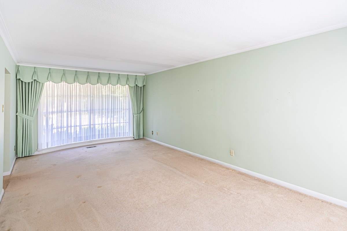 369 Swinburne Rd
