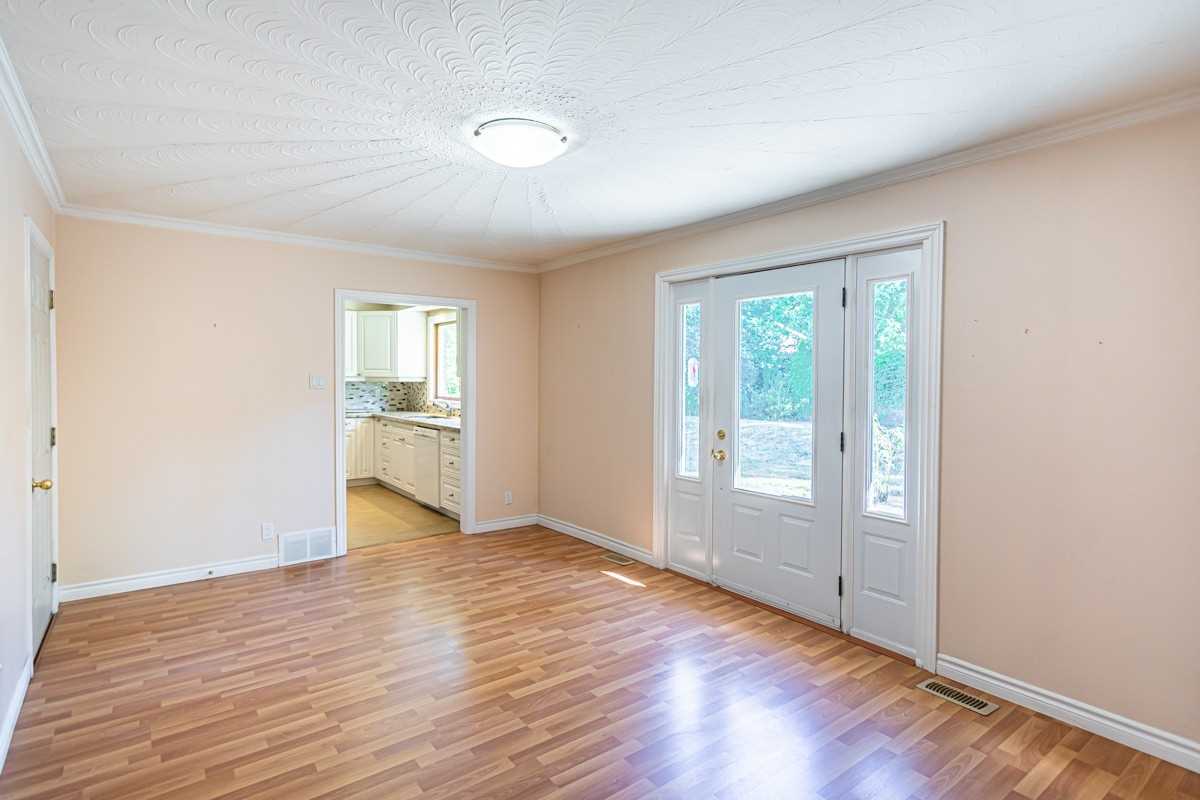 369 Swinburne Rd